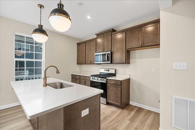 216 Truth Cir, Harmony Boro, PA 16037