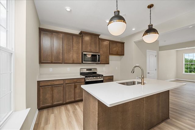 216 Truth Cir, Harmony Boro, PA 16037