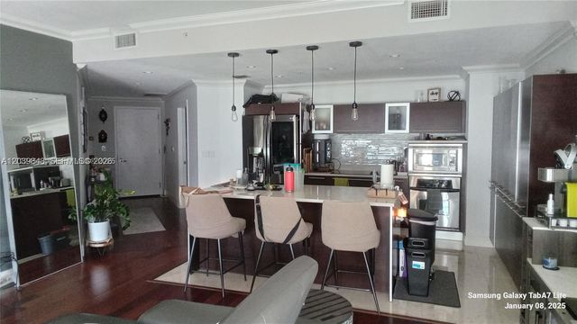 1900 N Bayshore Dr 3518, Miami, FL 33132