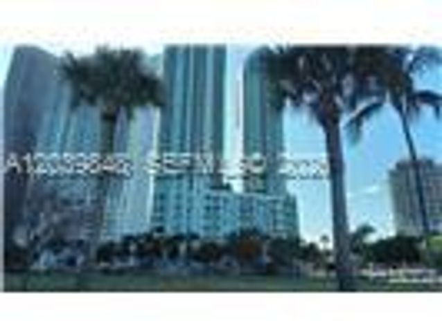 1900 N Bayshore Dr 3518, Miami, FL 33132