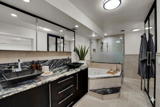 7130 SW 9th Street, Plantation, FL 33317