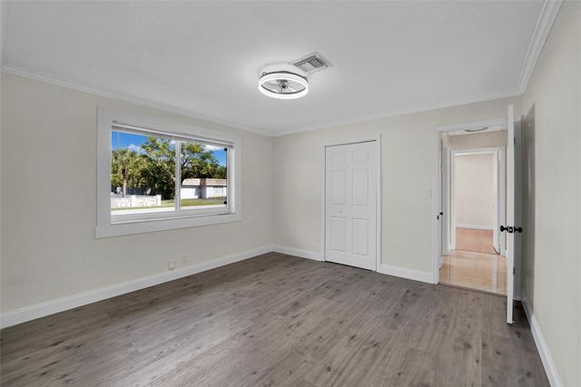 7130 SW 9th Street, Plantation, FL 33317