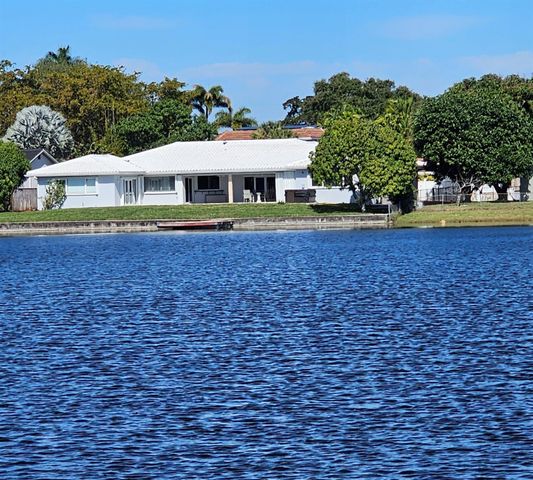 7130 SW 9th Street, Plantation, FL 33317