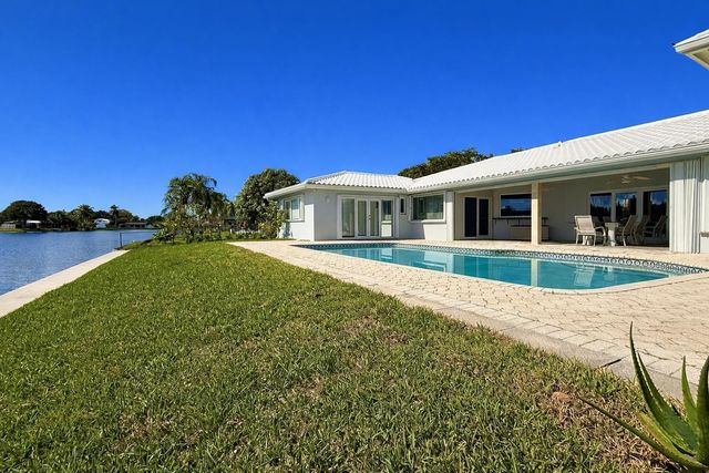 7130 SW 9th Street, Plantation, FL 33317