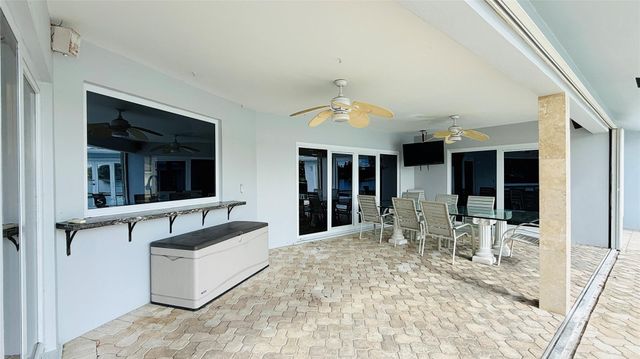 7130 SW 9th Street, Plantation, FL 33317