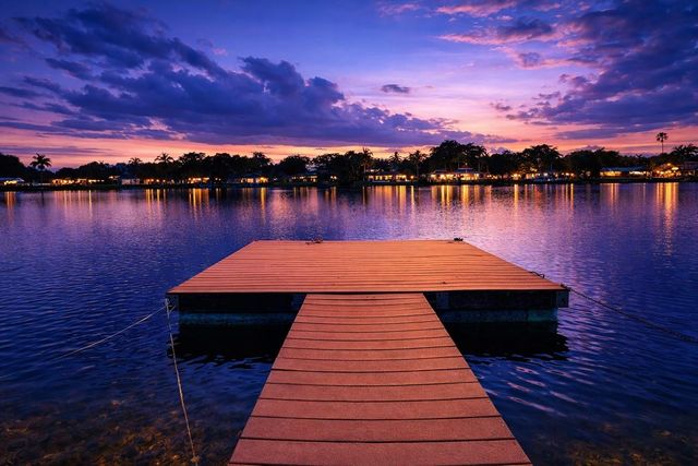 7130 SW 9th Street, Plantation, FL 33317