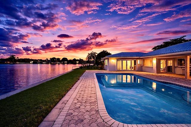 7130 SW 9th Street, Plantation, FL 33317