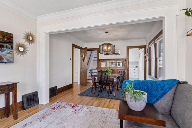 4349 15th Avenue S, Minneapolis, MN 55407