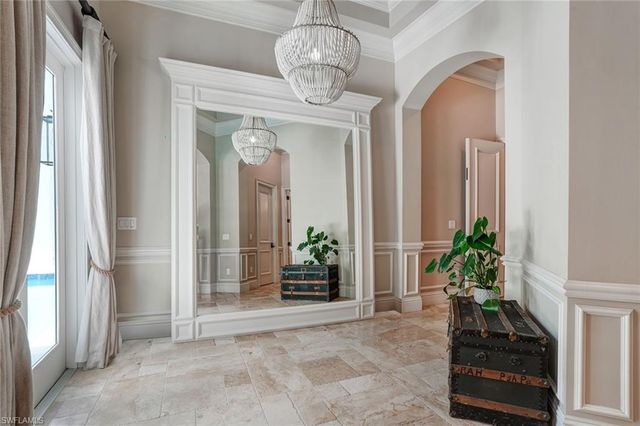 7562 Cordoba CIR, Naples, FL 34109