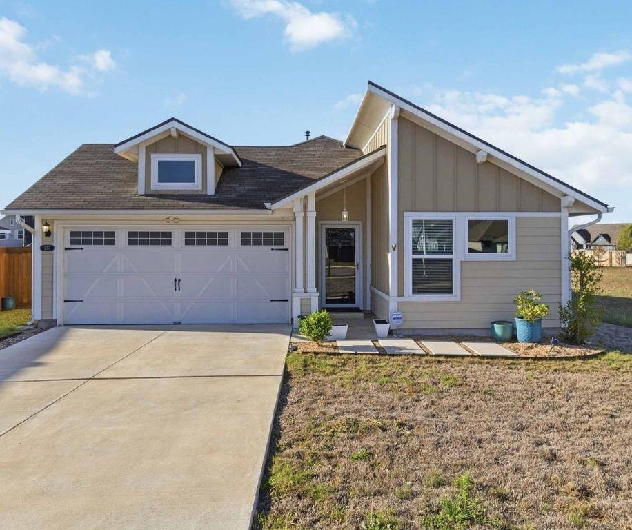 253 Sage Meadows DR, San Marcos, TX 78666