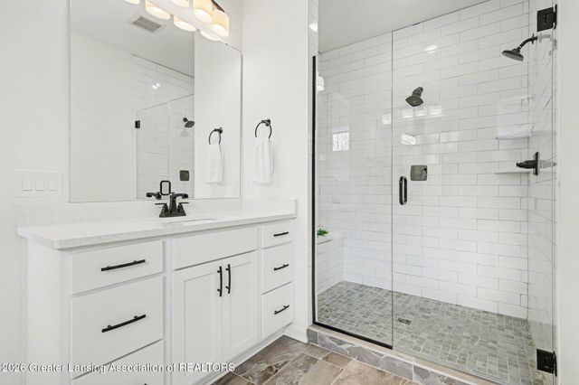 4125 Harbour Cove, Lansing, MI 48911