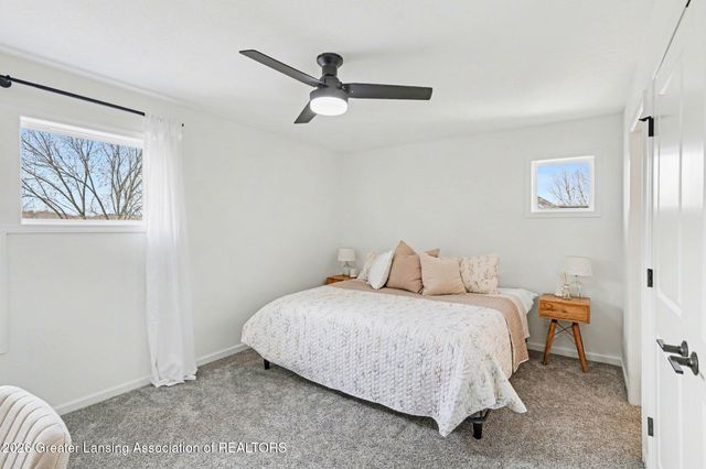 4125 Harbour Cove, Lansing, MI 48911