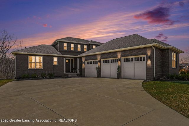 4125 Harbour Cove, Lansing, MI 48911
