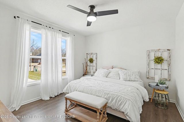 4125 Harbour Cove, Lansing, MI 48911