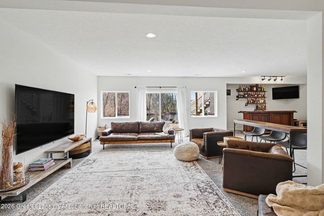 4125 Harbour Cove, Lansing, MI 48911
