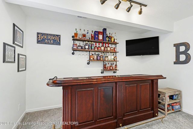 4125 Harbour Cove, Lansing, MI 48911