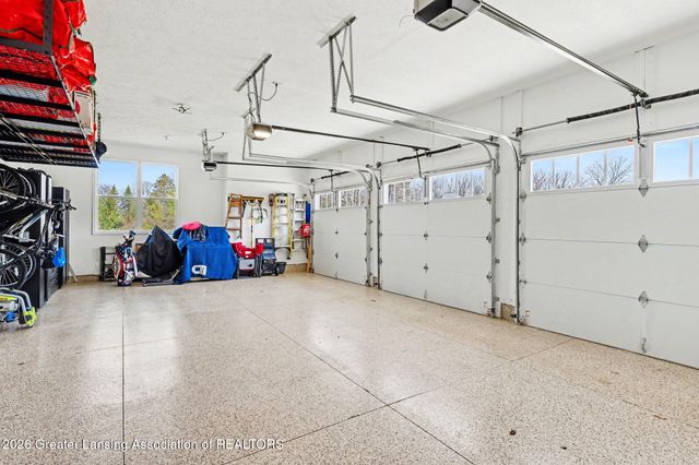 4125 Harbour Cove, Lansing, MI 48911