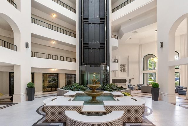 100 SE 5th Avenue 207, Boca Raton, FL 33432