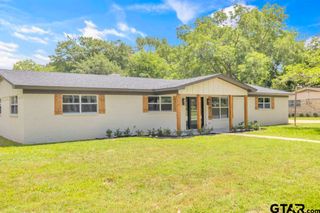 8100 Jewell Ln, Tyler, TX 75703
