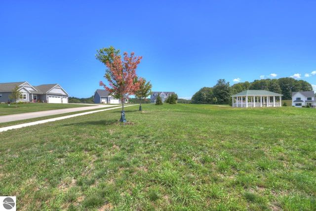 Unit 48 Wayfarer Lane, Traverse City, MI 49685