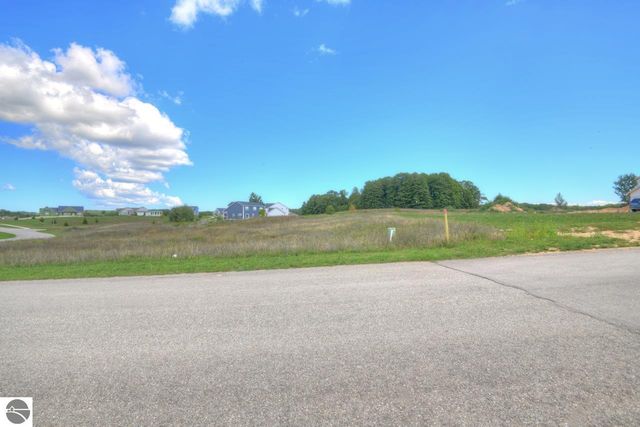 Unit 48 Wayfarer Lane, Traverse City, MI 49685