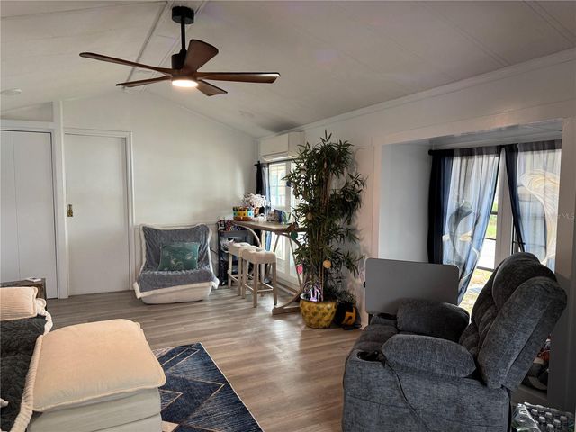 1401 STARBOARD DRIVE, St Cloud, FL 34771