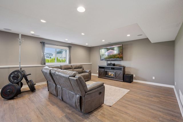 12745 39th Street NE, Saint Michael, MN 55376