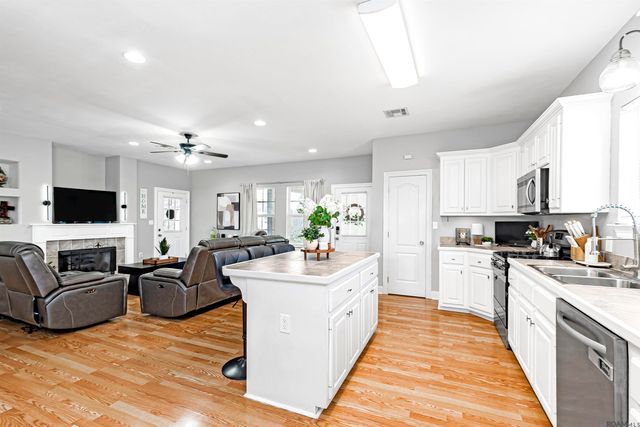 317 Benjamin St, New Roads, LA 70760