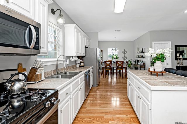 317 Benjamin St, New Roads, LA 70760