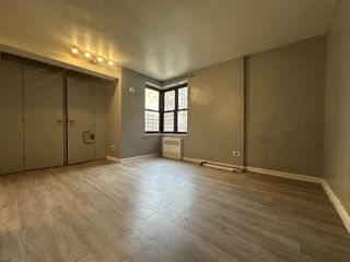 4501 Broadway Apt 3D, New York City, NY 10040