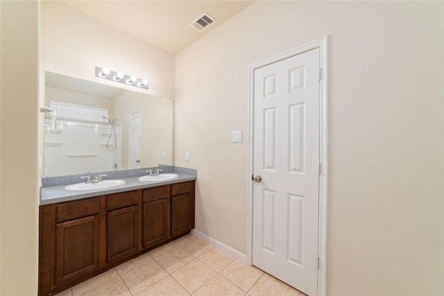 12655 Redbud Villa Lane, Houston, TX 77086