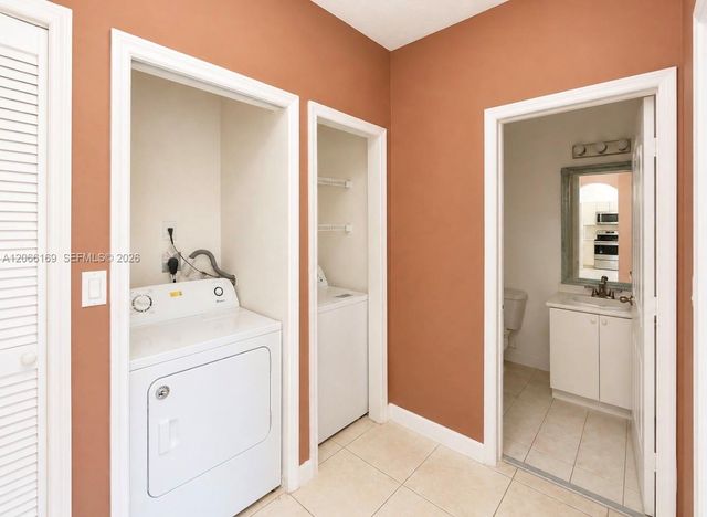 2811 SE 17th Avenue 206, Homestead, FL 33035