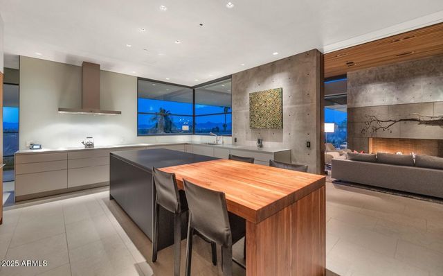 4446 E Mockingbird Lane, Paradise Valley, AZ 85253