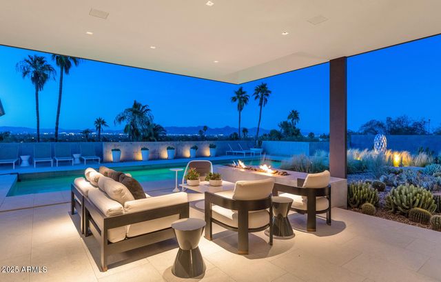 4446 E Mockingbird Lane, Paradise Valley, AZ 85253