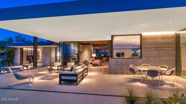 4446 E Mockingbird Lane, Paradise Valley, AZ 85253