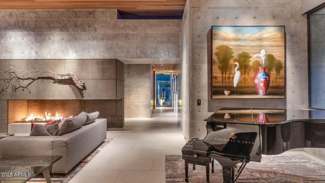 4446 E Mockingbird Lane, Paradise Valley, AZ 85253