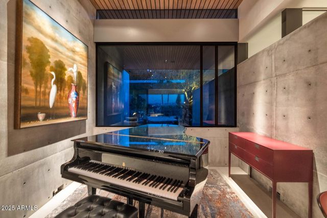 4446 E Mockingbird Lane, Paradise Valley, AZ 85253