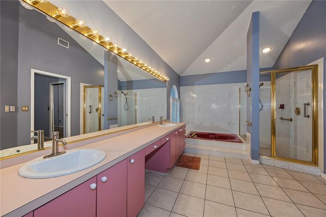 2233 PINNACLE CIRCLE S, Palm Harbor, FL 34684