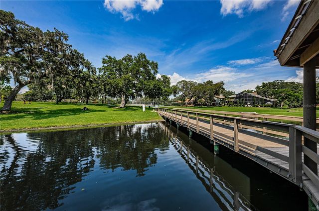 2233 PINNACLE CIRCLE S, Palm Harbor, FL 34684