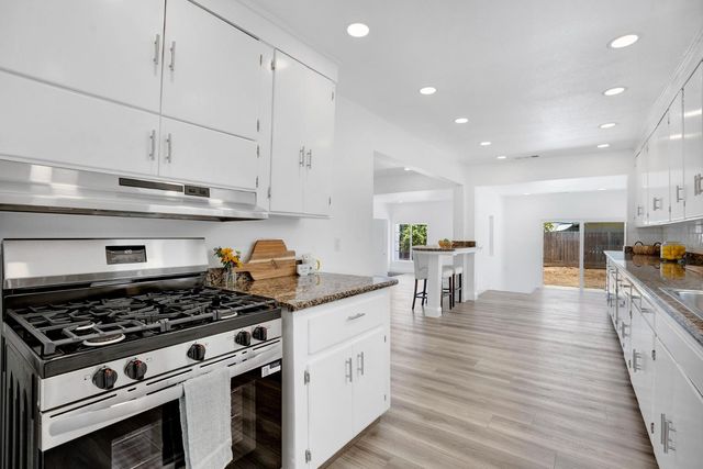 3678 N Thesta Street, Fresno, CA 93726