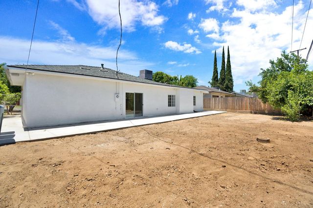 3678 N Thesta Street, Fresno, CA 93726