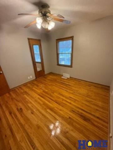 4025 L Street, Lincoln, NE 68510