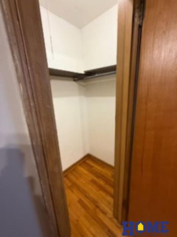 4025 L Street, Lincoln, NE 68510