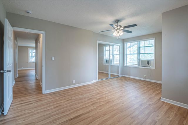 203 Beatrice Street, La Marque, TX 77568