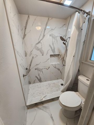 4902 E Eugenia Avenue, Fresno, CA 93725