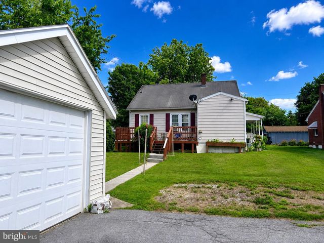 509 E HIGH ST, Lebanon, PA 17042