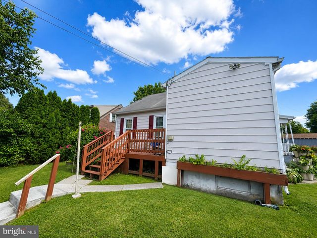 509 E HIGH ST, Lebanon, PA 17042