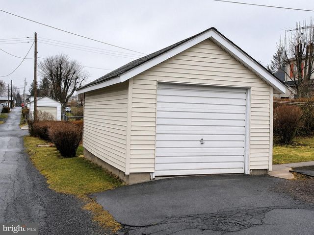 509 E HIGH ST, Lebanon, PA 17042