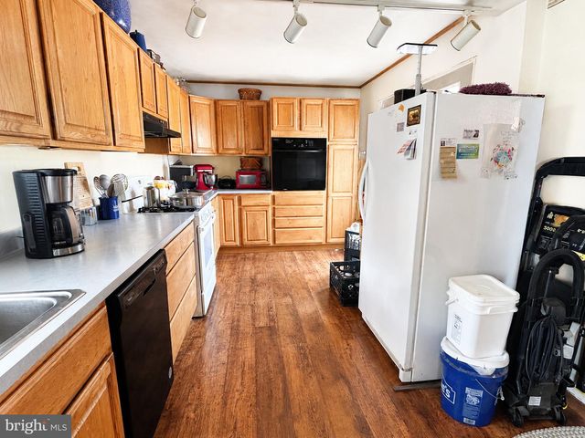 509 E HIGH ST, Lebanon, PA 17042