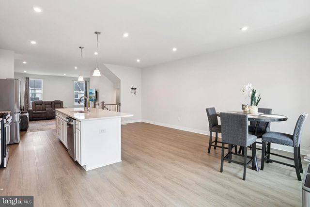 47 ROSEMARY WAY, Mount Laurel, NJ 08054